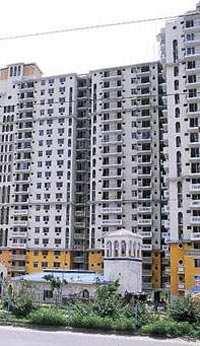 4 BHK Flat for Rent in DLF Phase III, Gurgaon