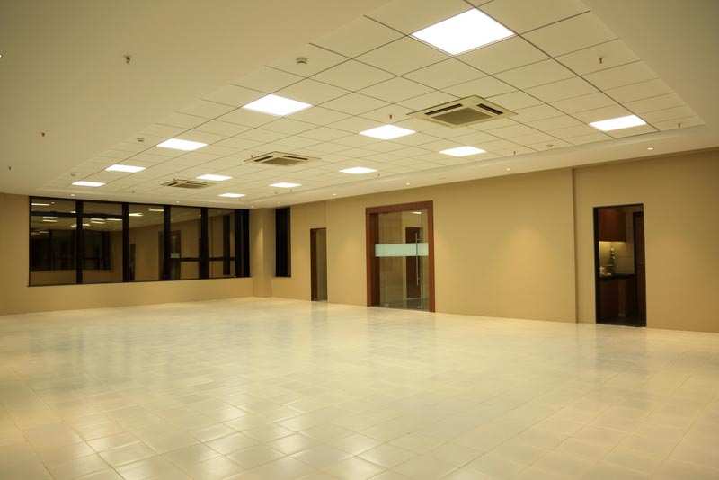Office Space 2400 Sq.ft. for Sale in