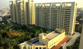 2 BHK Flat for Rent in DLF Phase II, Gurgaon