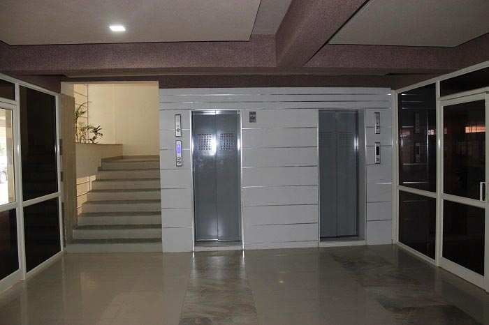 Office Space 426 Sq.ft. for Rent in Ambawadi, Ahmedabad