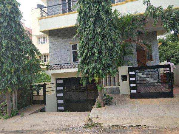 4 BHK House 2600 Sq.ft. for Rent in