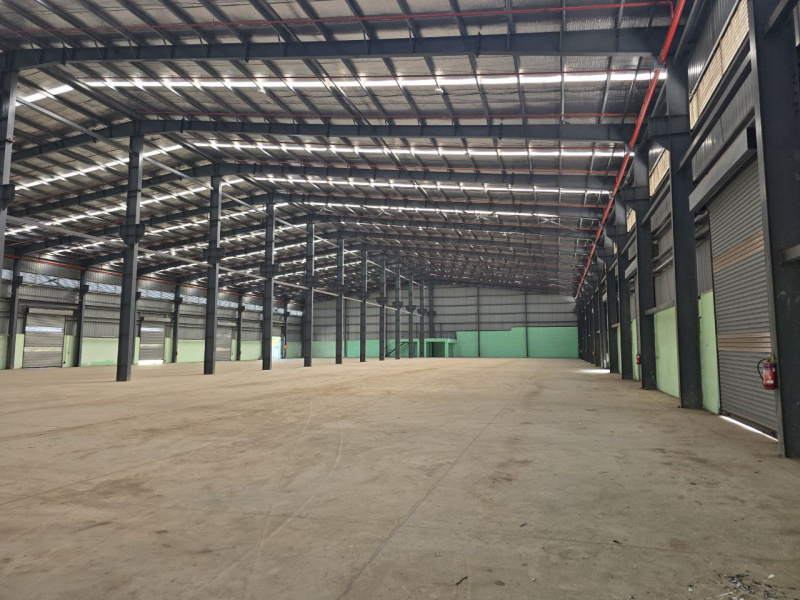  Warehouse 85000 Sq.ft. for Rent in Vilholi, Nashik