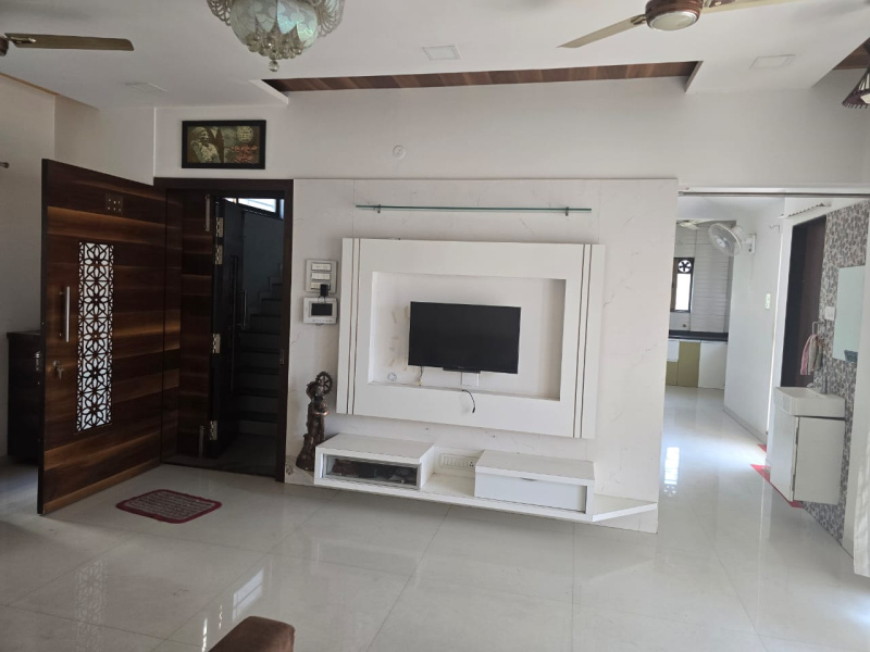 2.5 BHK Apartment 1600 Sq.ft. for Sale in Ambad, Nashik