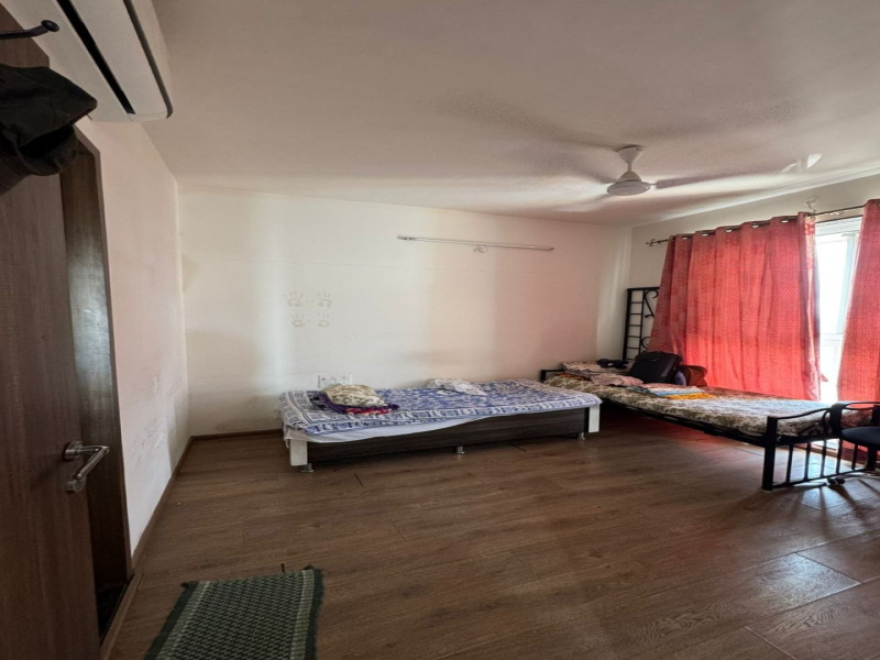  1400 Sq.ft. Penthouse for Sale in Serene Meadows, Nashik