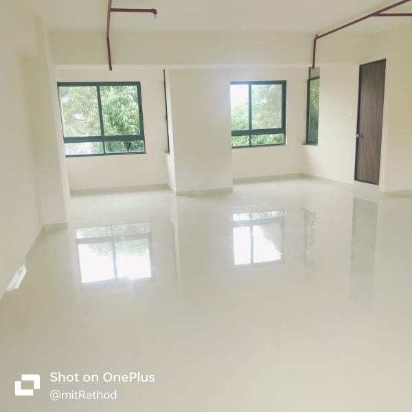  850 Sq.ft. Office Space for Rent in Akashwani Tower, Purnvad Nagar, Nashik