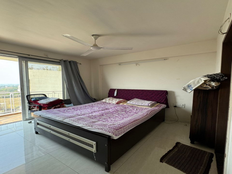  1400 Sq.ft. Penthouse for Sale in Serene Meadows, Nashik