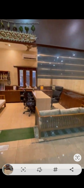  1040 Sq. Yards Office Space for Sale in Mohan Cooperative Industrial Estate, Delhi