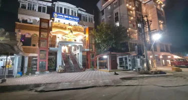 3 BHK Flat for Rent in Hanumanthavaka, Visakhapatnam