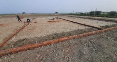Farm House for Sale in Tappal, Aligarh