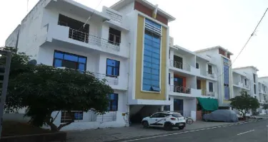 3 BHK Builder Floor for Sale in Shamshabad Road, Agra
