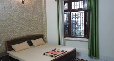Hotels for Sale in Laxman Jhula, Rishikesh