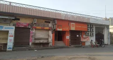 Showroom for Rent in Main Road, Varanasi