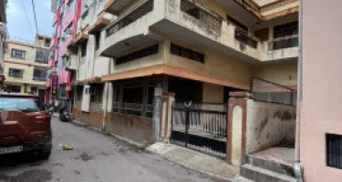 5 BHK House for Sale in Charbagh, Lucknow
