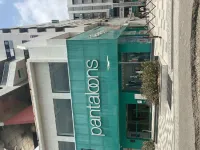  Showroom for Rent in Motera, Ahmedabad