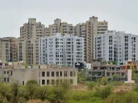 2 BHK Flat for Rent in DLF Phase I, Gurgaon