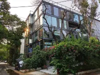 Office Space for Sale in Block D, Defence Colony, Delhi