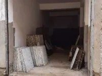  Showroom for Rent in B T Road, Kolkata