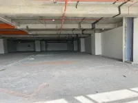 Showroom for Rent in Sindhubhavan Road, Ahmedabad