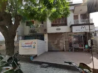 4 BHK House for Rent in Chandreshnagar, Rajkot