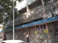  Commercial Shop for Rent in Grant Road, Mumbai