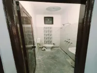 2 BHK Flat for Rent in Nirman Vihar, Delhi