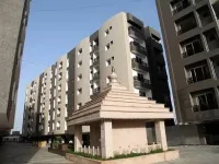 2 BHK Flat for Rent in Nipania, Indore