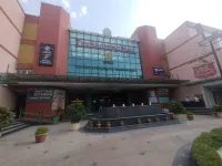  Commercial Shop for Rent in DLF Phase I, Gurgaon