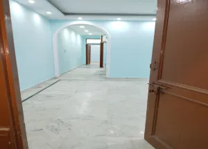 2 BHK Flats & Apartments for Rent in Khirki Extension, Delhi