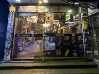  Commercial Shop for Rent in Bank Enclave, Laxmi Nagar, Delhi