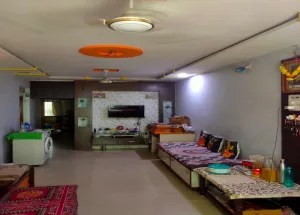 2 BHK 1000 Sq.ft. Apartment for Rent in Adajan, Surat