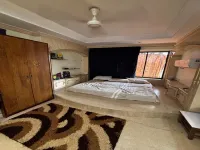  Studio Apartment for Rent in Sherly Rajan Road, Bandra West, Mumbai