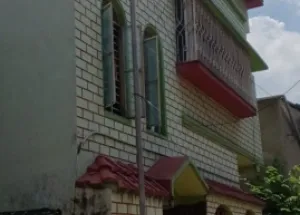 8 BHK House for Sale in Dum Dum Cantonment, Kolkata