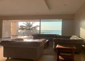 4 BHK Flat for Sale in Juhu, Mumbai