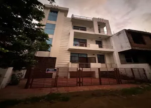 10 BHK House for Sale in Mahal Road, Jagatpura, Jaipur