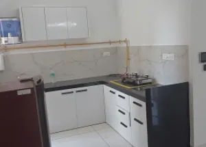 2 BHK Flat for Rent in Vaishno Devi Circle, Sarkhej, Ahmedabad