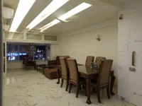 3 BHK Flat for Rent in Peddar Road, Mumbai