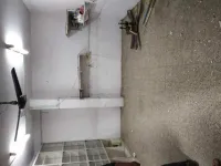  Commercial Shop for Rent in Adajan, Surat