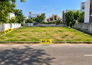 10 Marla Residential Plot for Sale in Guru Ramdas Nagar, Jalandhar