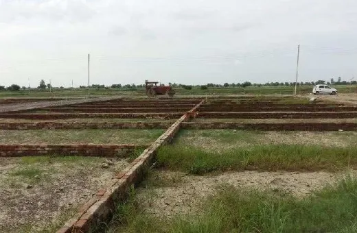  900 Sq.ft. Residential Plot for Sale in Sohna Road, Gurgaon