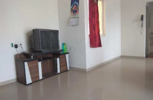 2 BHK 1300 Sq.ft. Apartment for Rent in Sunpharma Road, Vadodara