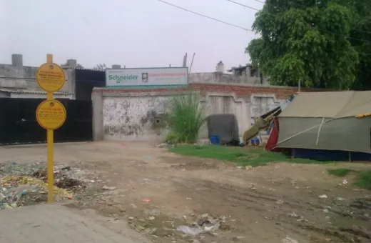  800 Sq. Meter Industrial Land for Sale in Sector 6 Noida