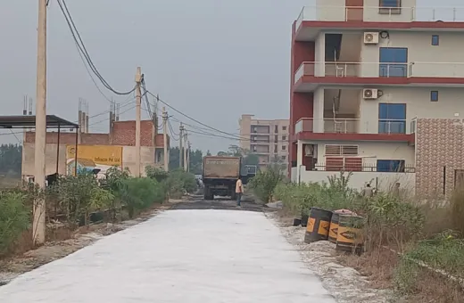  1005 Sq.ft. Residential Plot for Sale in Sultanpur Road, Lucknow