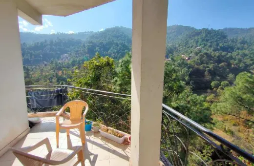 2 BHK 1100 Sq.ft. Apartment for Sale in Kumarhatti, Solan