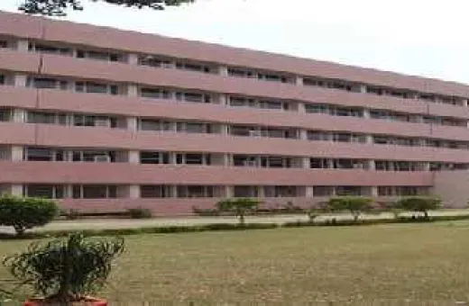  1000 Sq. Yards Factory for Sale in Hissar Road, Rohtak