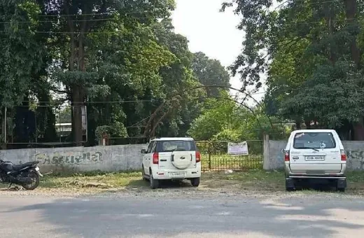  52 Sq. Meter Residential Plot for Sale in Nana Varachha, Surat