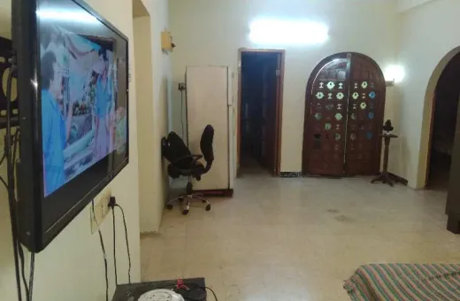 2 BHK 1200 Sq.ft. Apartment for Rent in T Nagar, Chennai