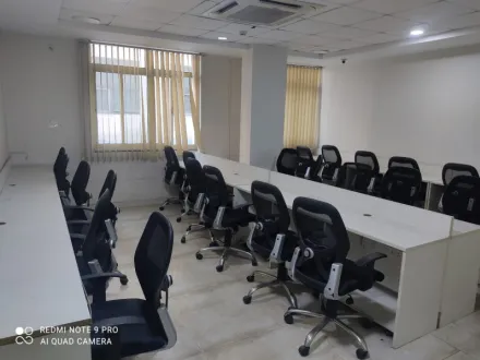  3400 Sq.ft. Office Space for Rent in Sector 2 Noida