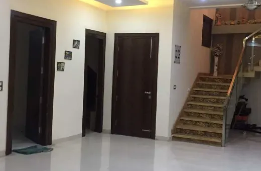 5 BHK 355 Sq. Yards House for Sale in South City 1, Gurgaon