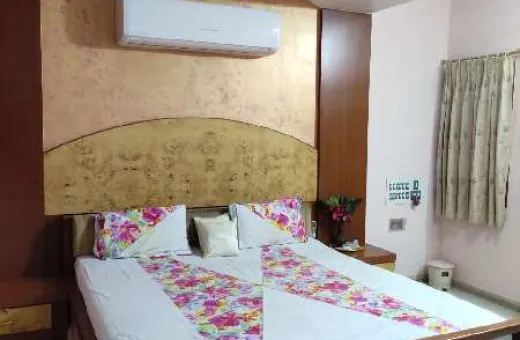 3 BHK 2500 Sq.ft. House for Rent in Chhani, Vadodara
