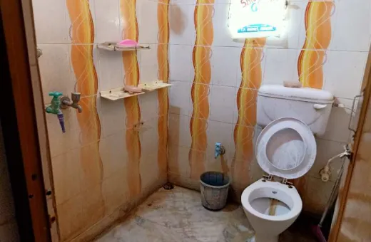 2 BHK 950 Sq.ft. House for Rent in Bansdroni, Kolkata
